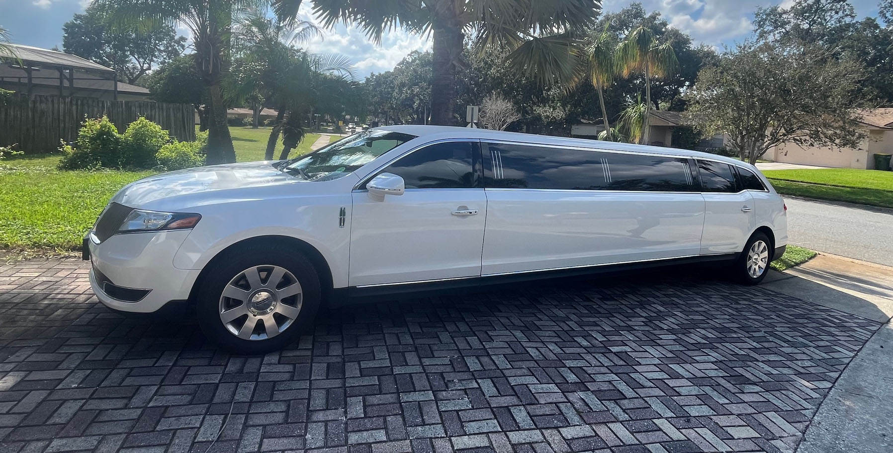 Orlando Limousine Service MKT